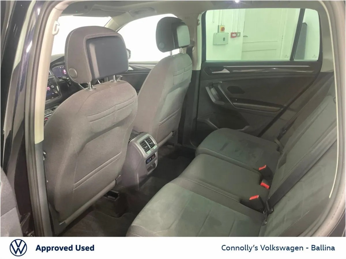 Volkswagen Tiguan 2.0 TDI 150HP Elegance - Image 6