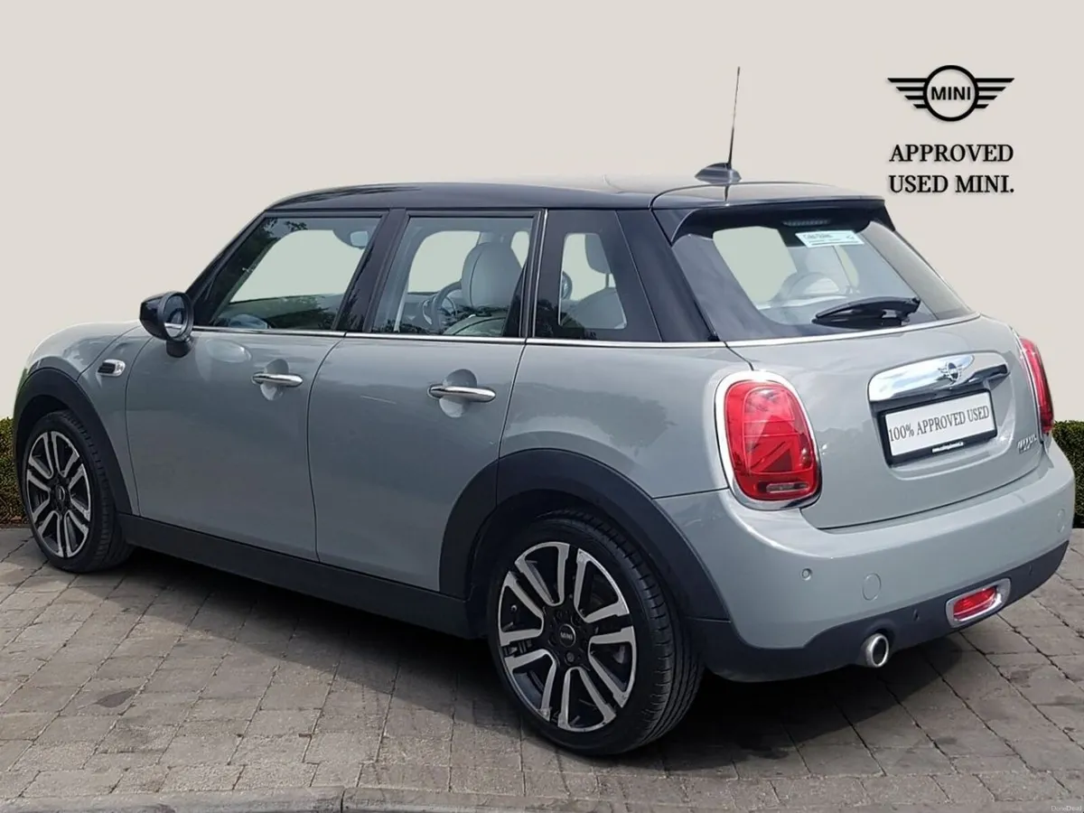 Mini Cooper Cooper Exclusive - Image 2