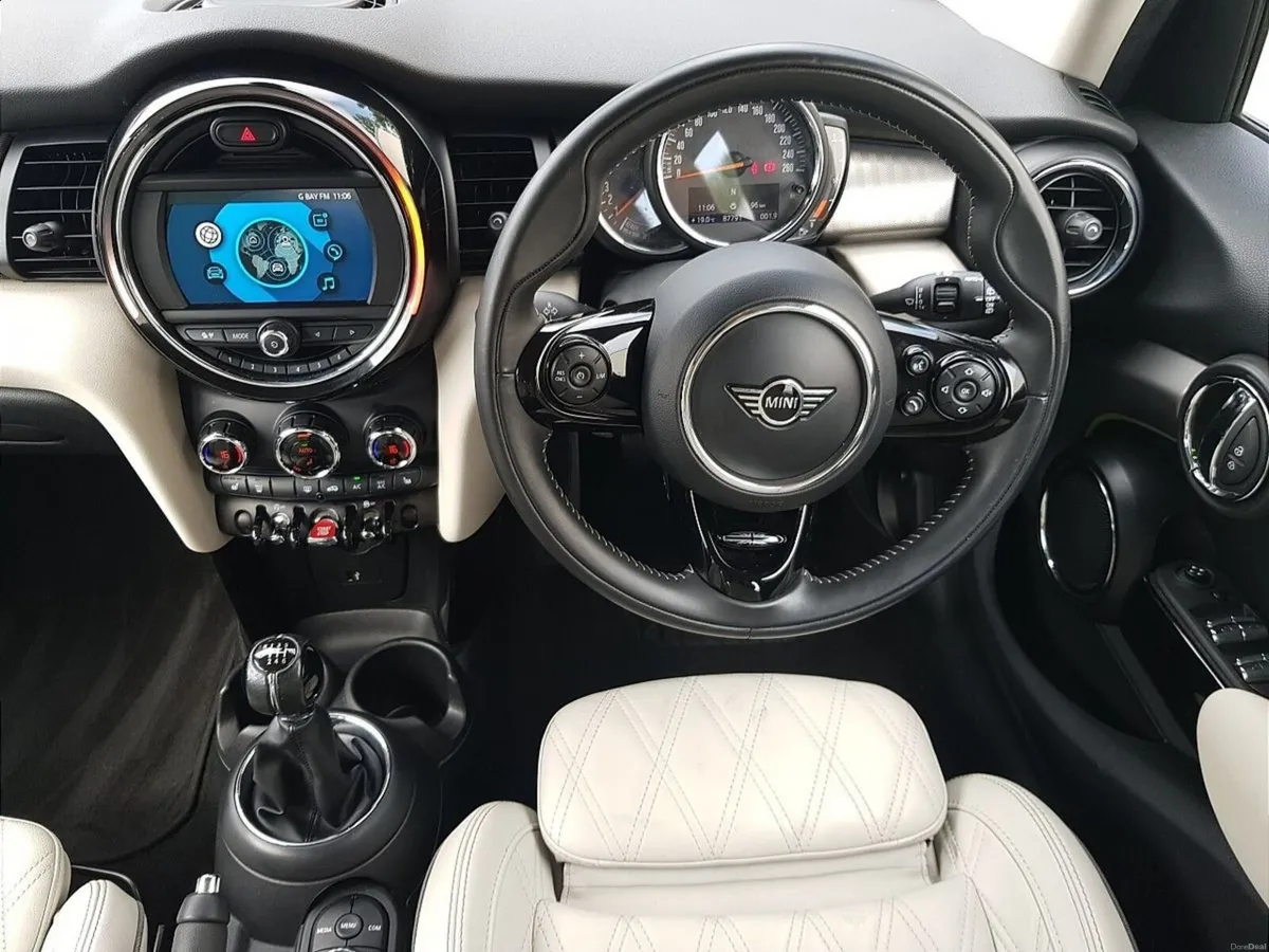 Mini Cooper Cooper Exclusive - Image 5