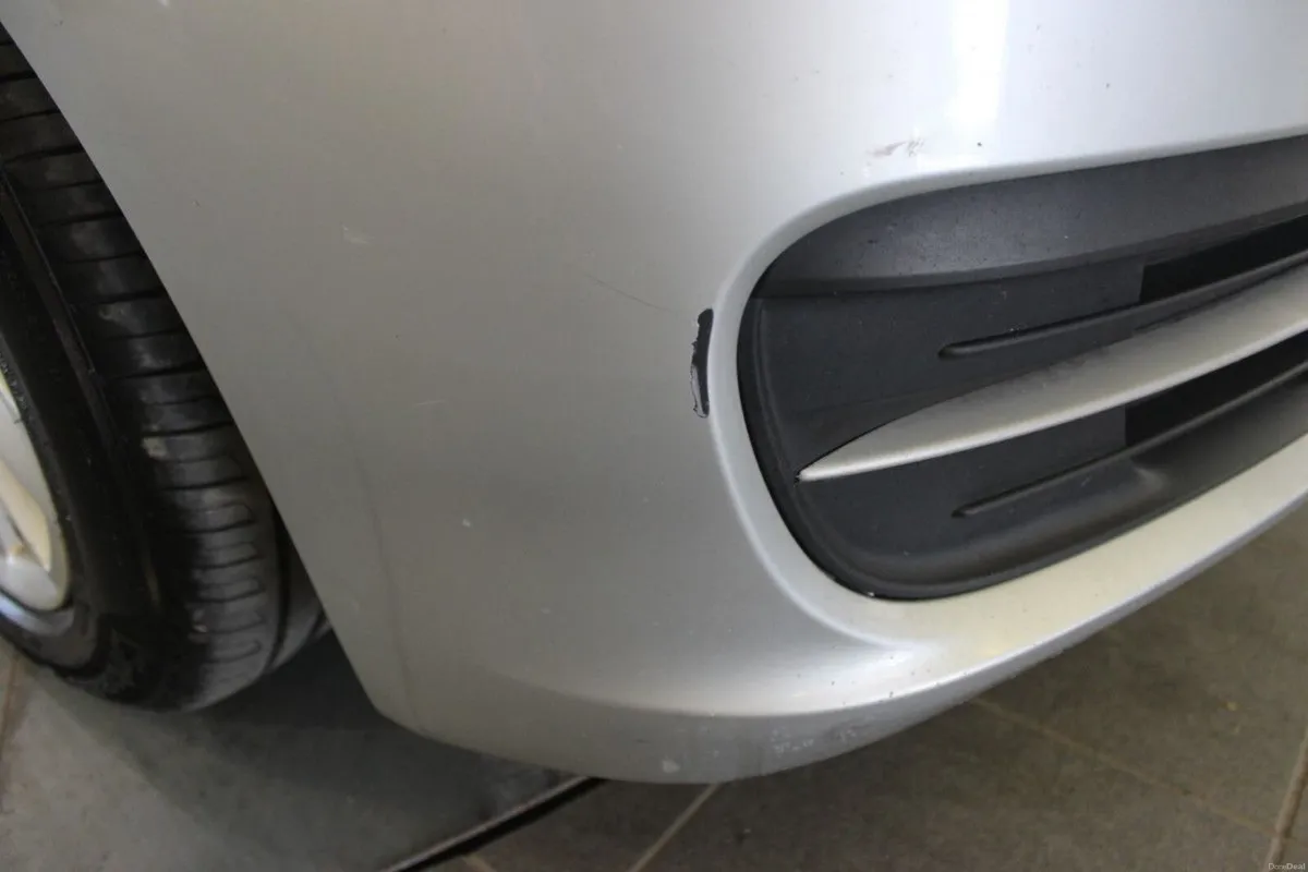 BMW 5-Series 520d SE Auto - TENDER 17 - Image 3