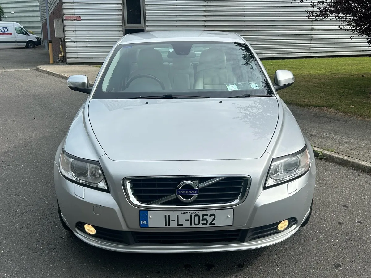 2011 VOLVO S40 D2 HIGH SPEC , DUBLIN 12 - Image 3
