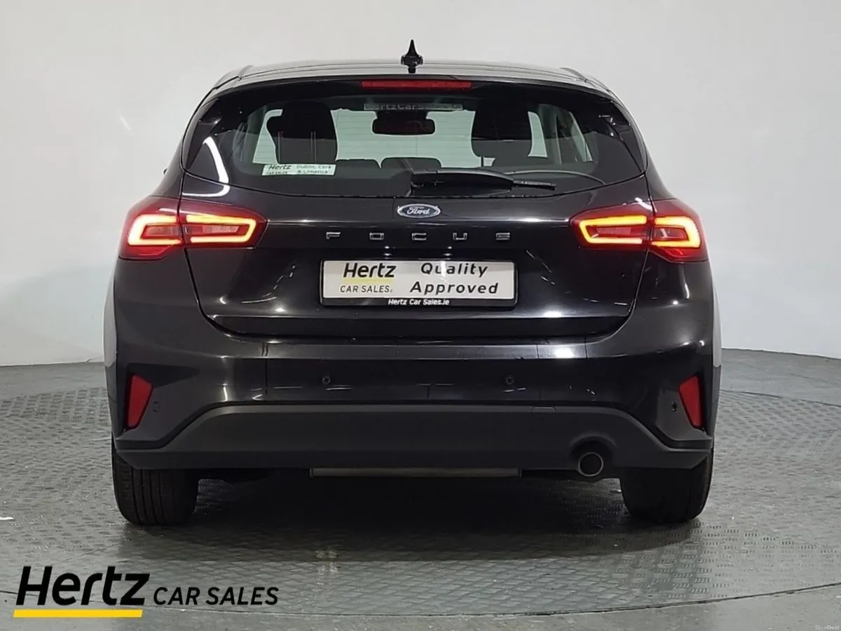 Ford Focus TITANIUM Petrol Manual - Image 4