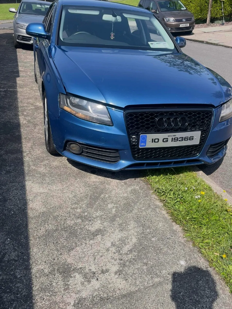 Audi A4 2010 - Image 1