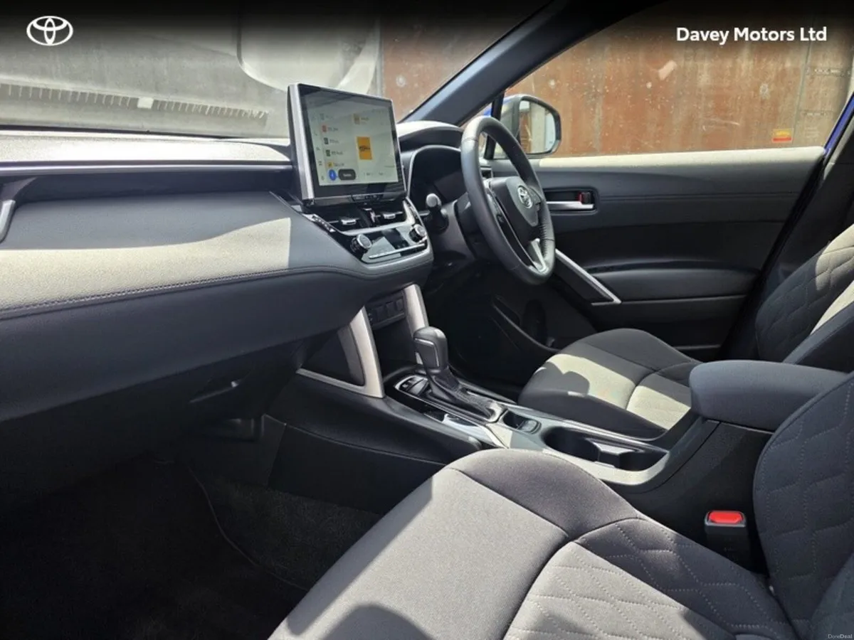 Toyota Corolla Cross CROSS 1.8 SPORT 4DR A - Image 6