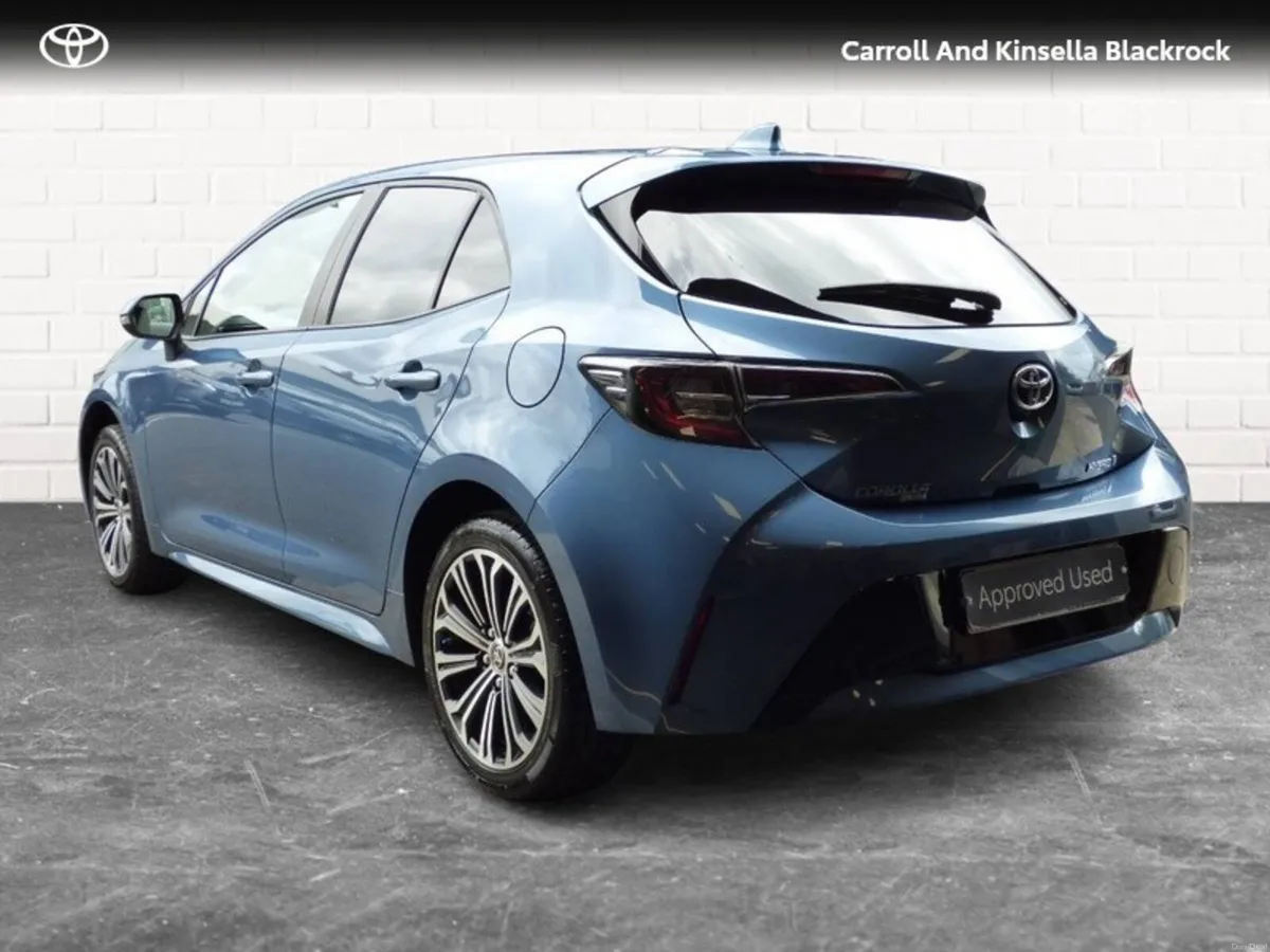 Toyota Corolla Hybrid Sol HB - Image 2