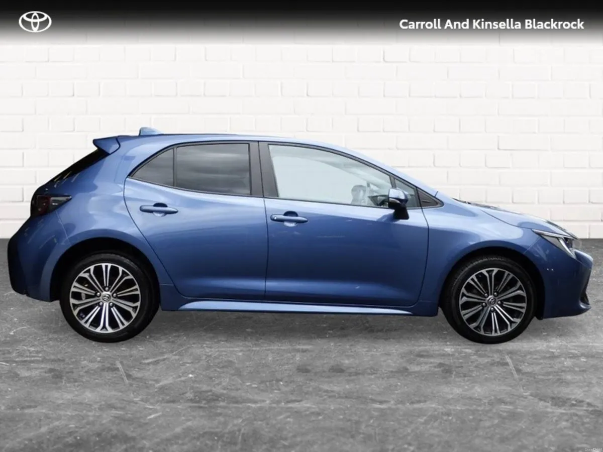 Toyota Corolla Hybrid Sol HB - Image 3