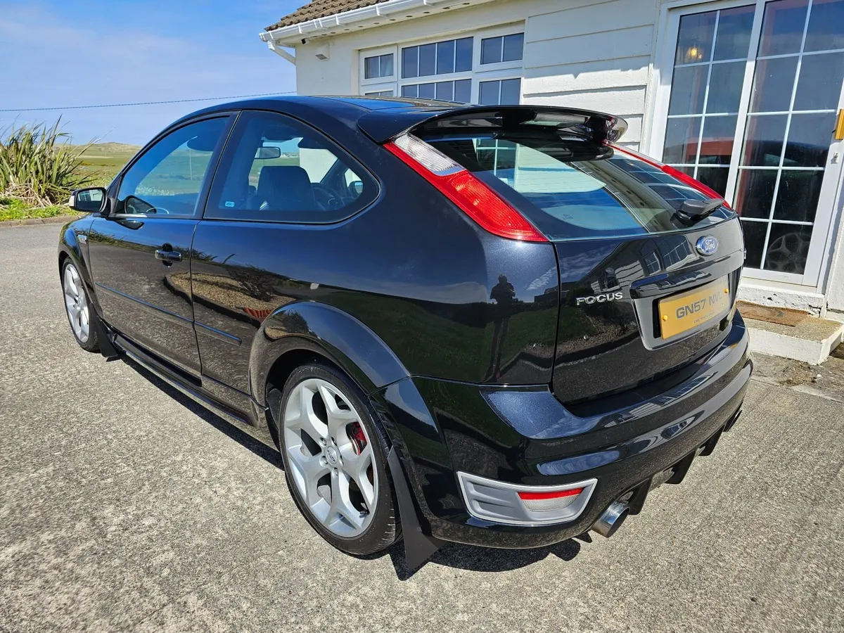 • • Ford Focus 2007 ST3 €5995• • 089 9868532 - Image 4