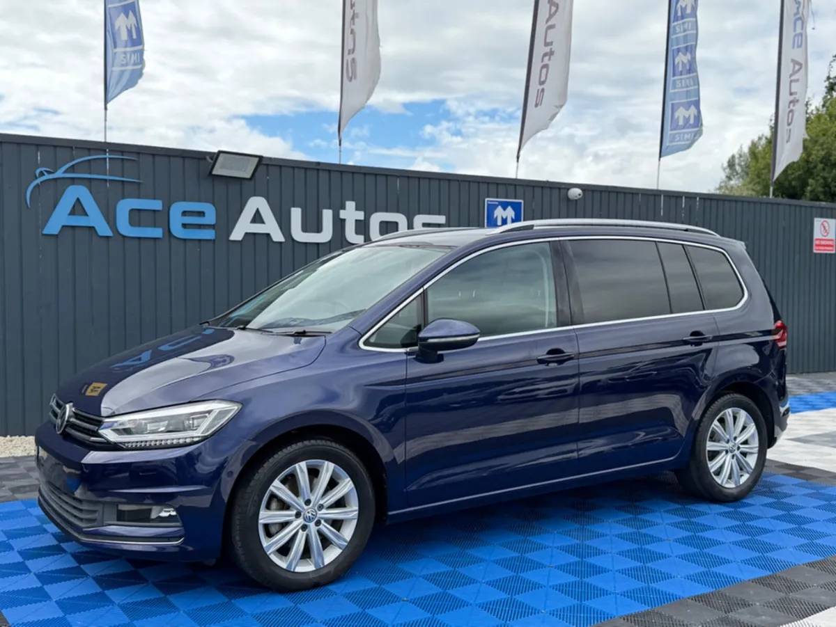 Volkswagen Touran HIGHLINE - 2.0L DIESEL - 7 SEATS - Image 3