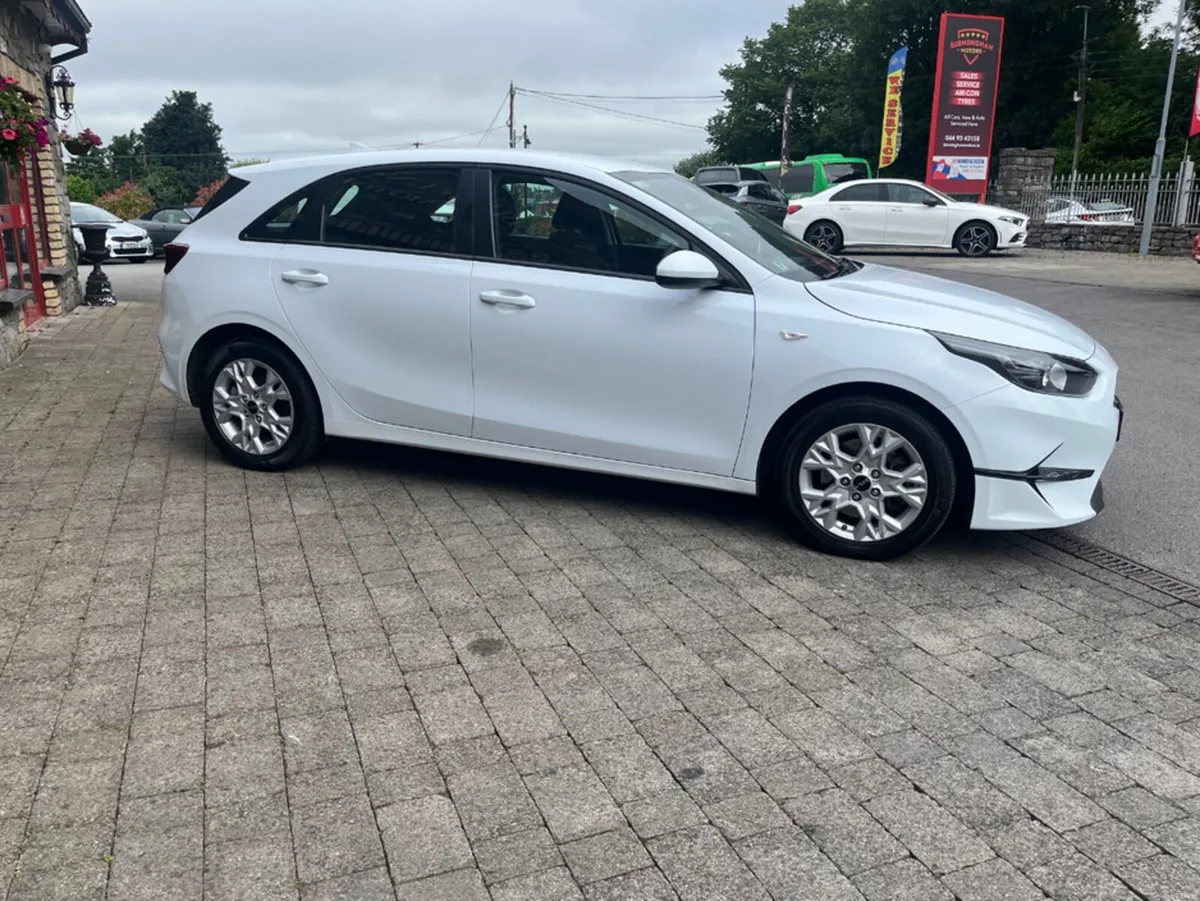 Kia Ceed 1.6 Diesel Mhev - Image 4