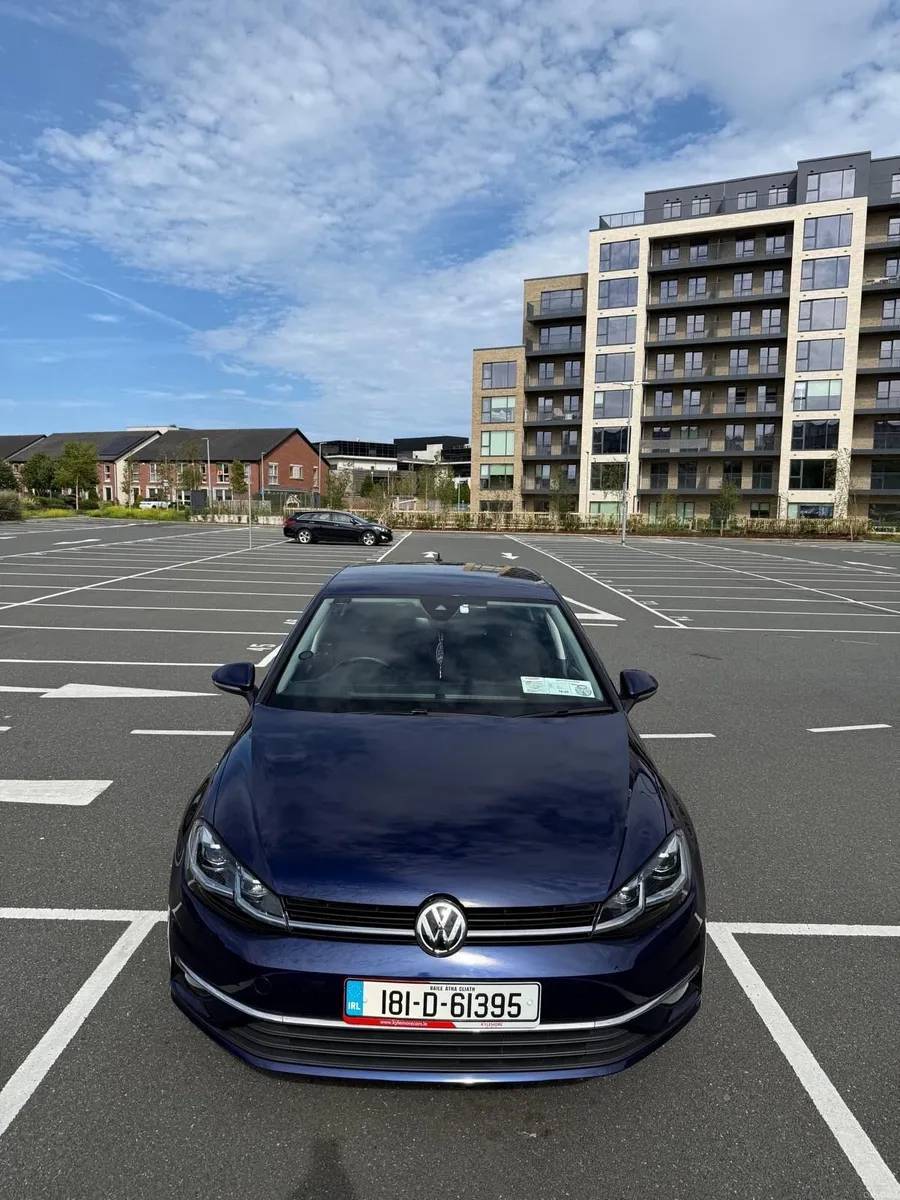 2018 Volkswagen Golf 1.2 TSI Automatic low-mileage - Image 2