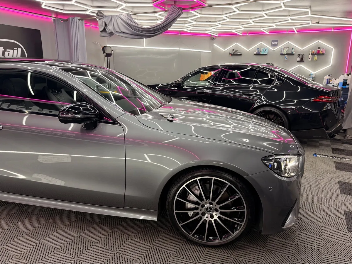 Mercedes-Benz E-Class Coupe Premium Plus Night Edi - Image 3