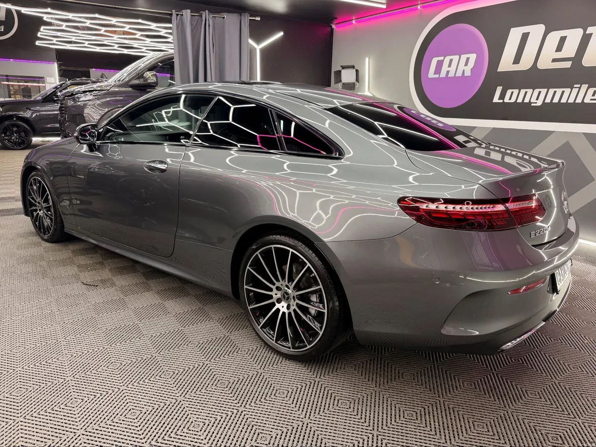 Mercedes-Benz E-Class Coupe Premium Plus Night Edi - Image 4