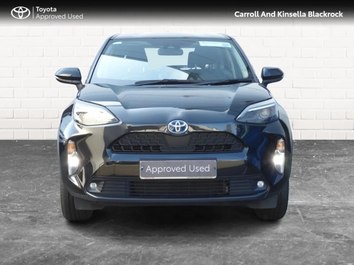Toyota Yaris Cross Hybrid Luna - Image 5