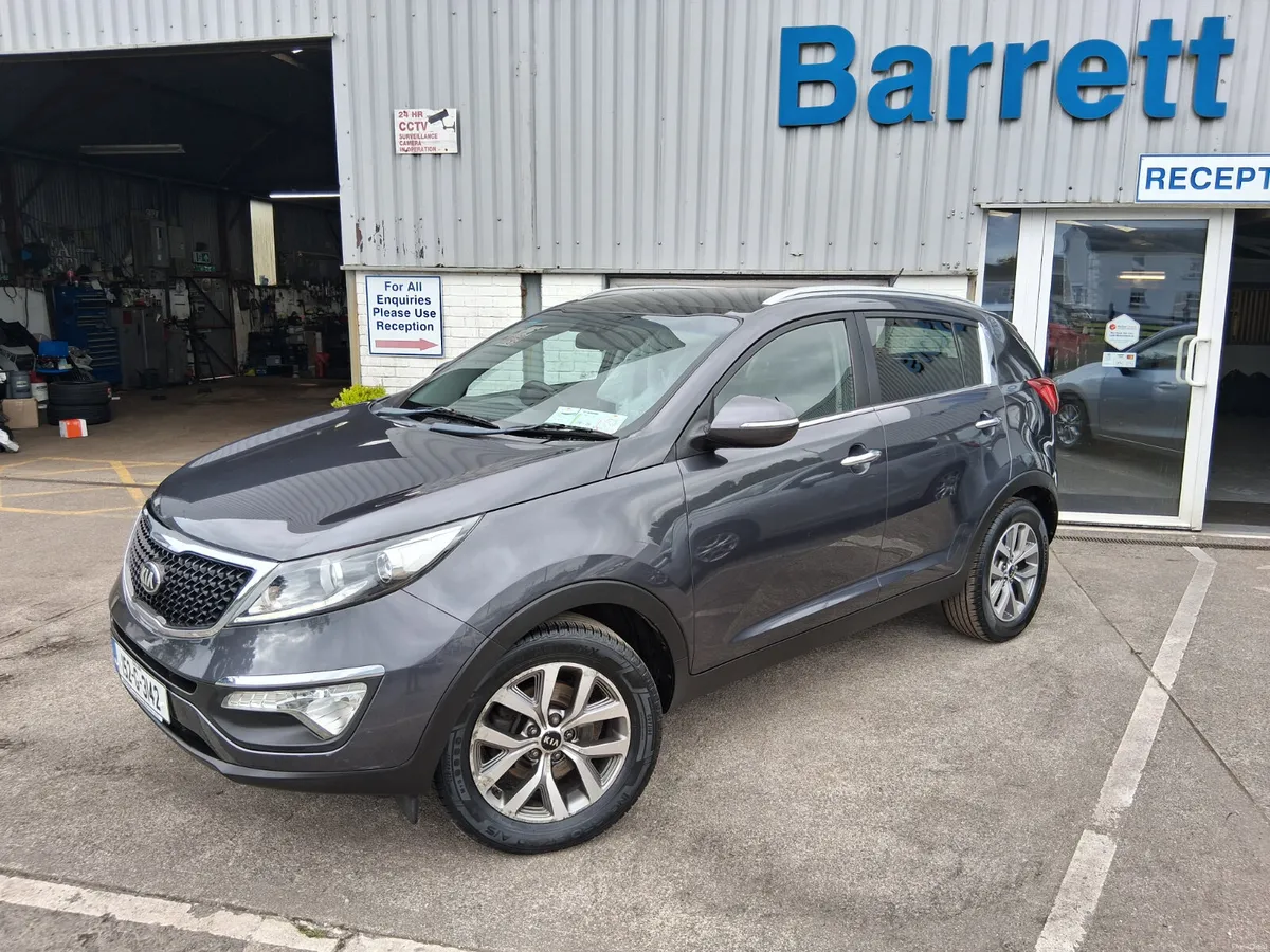 Kia Sportage 2015 Executive ***Sunroof*** - Image 4