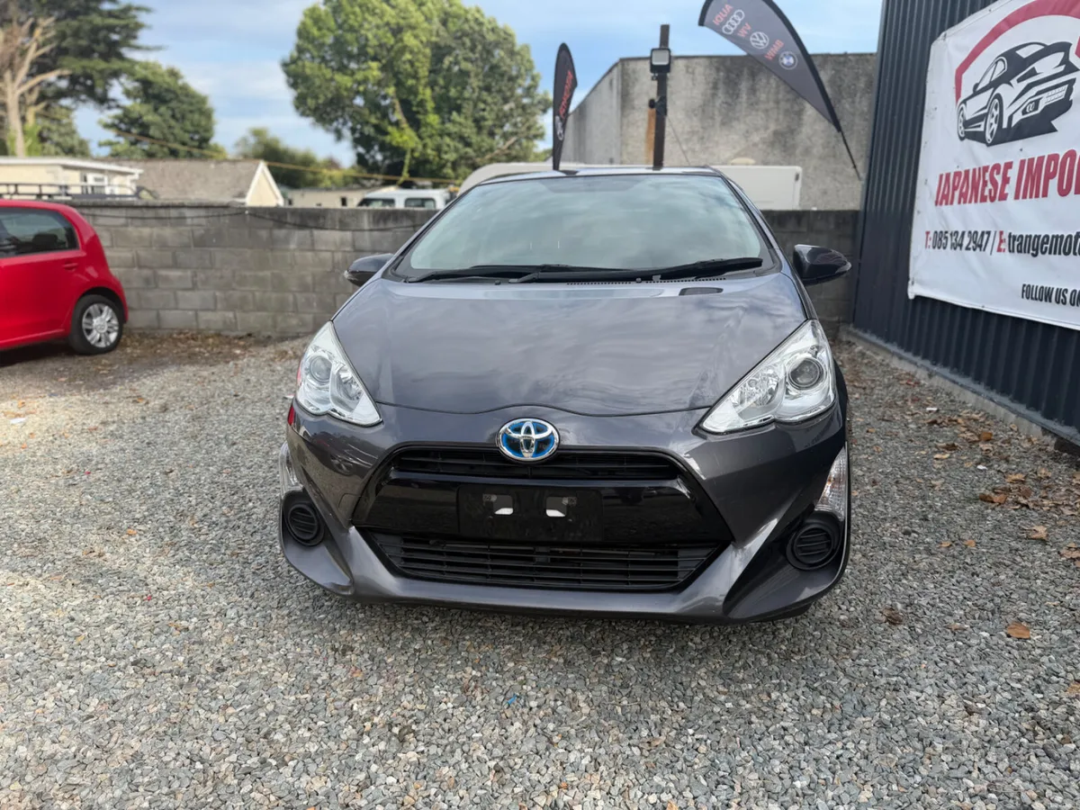 Toyota aqua 2016 fresh stock - Image 2