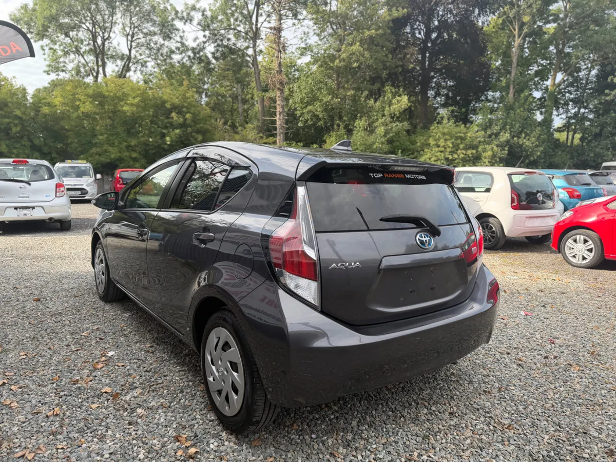Toyota aqua 2016 fresh stock - Image 4