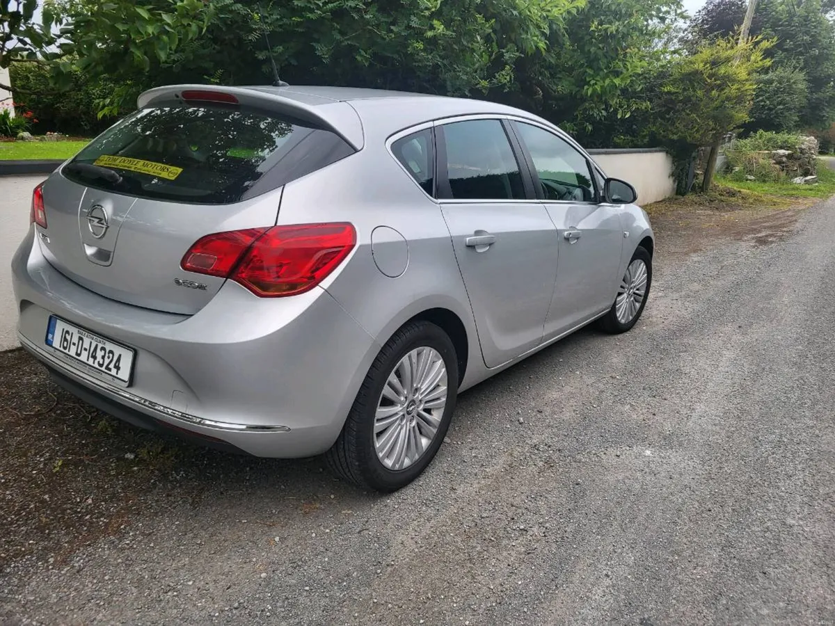 Opel Astra 1.6 CDTI Diesel 2016 - Image 2