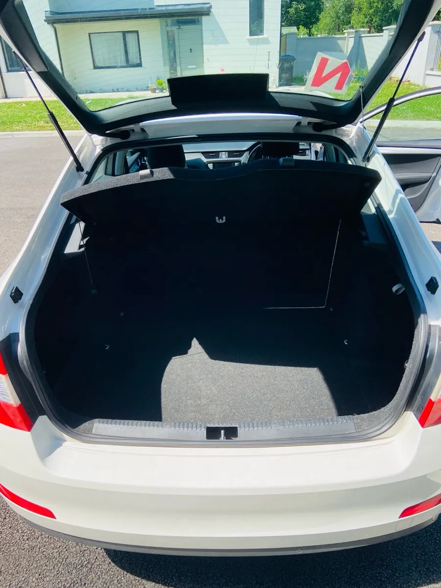 Octavia 2017 DSG 1.6 TDI Long NCT till 2027 - Image 5