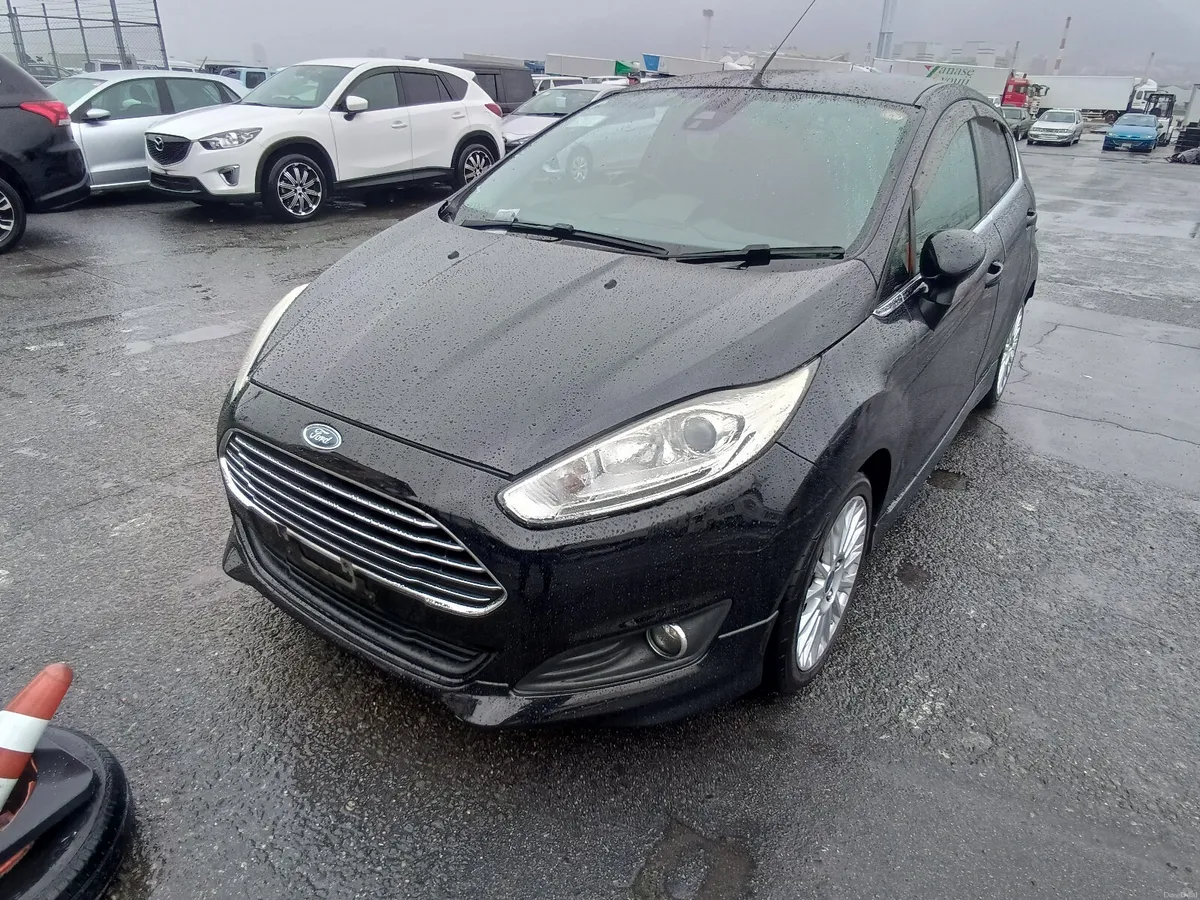 2015 Ford Fiesta Automatic - Image 2