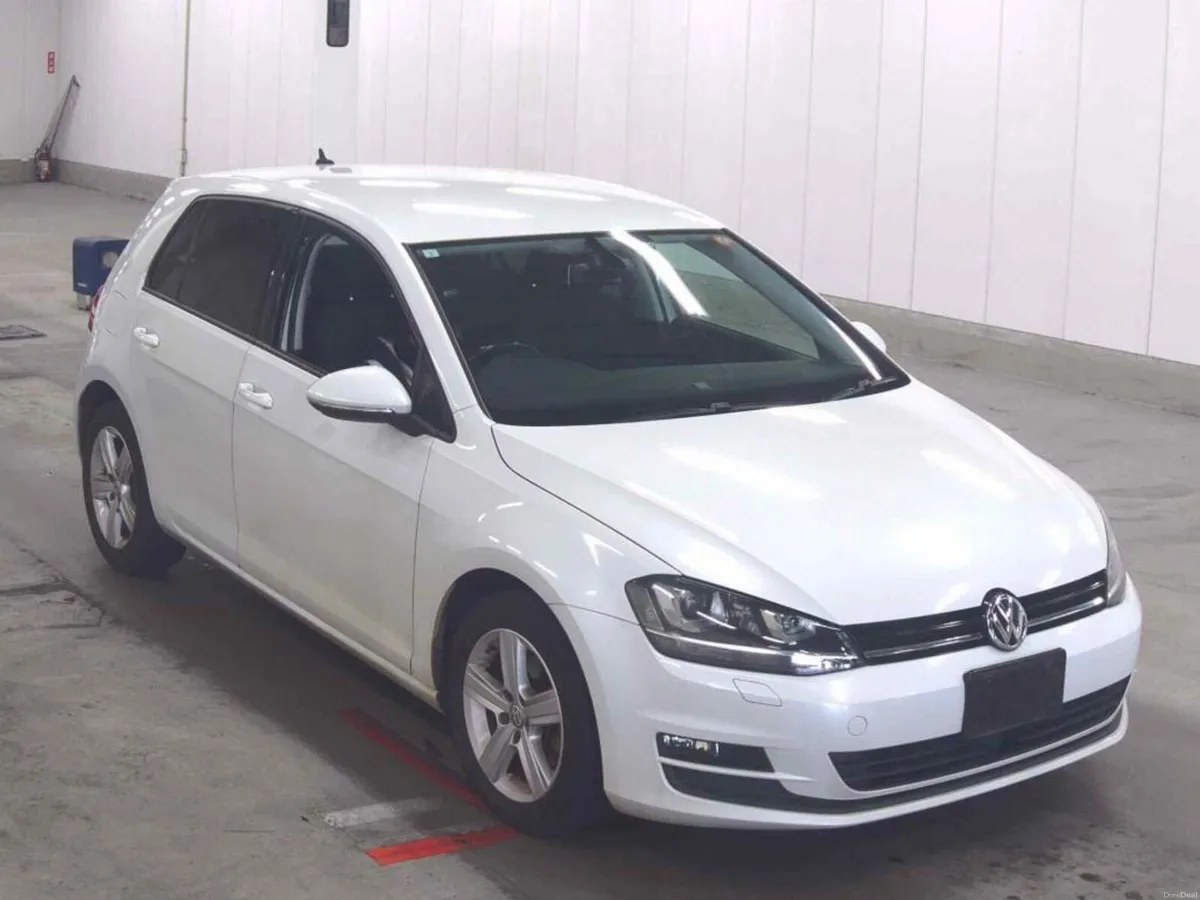 VOLKSWAGEN GOLF 1.2 TSI AUTO 2015 - Image 1