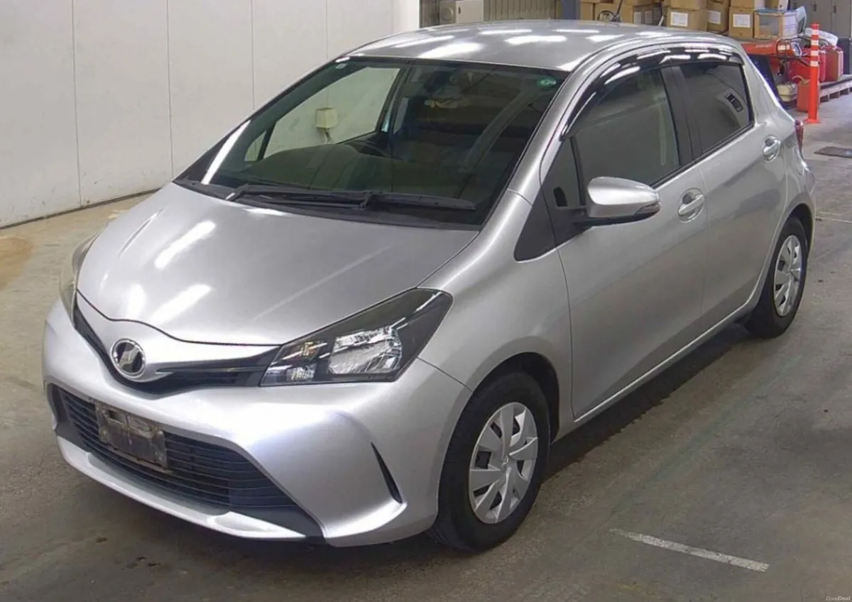 2015 Toyota Yaris Vitz Automatic - Image 2