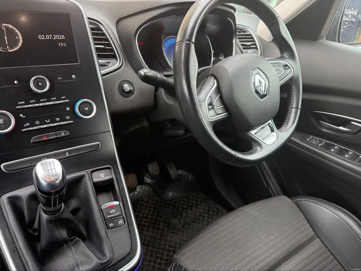 Renault Scenic 2017 - Image 4