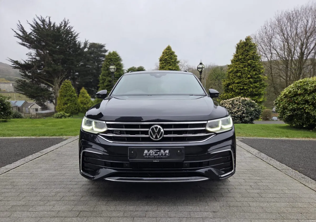 2021 Volkswagen Tiguan 2.0 TDI R-Line 4 Motion DSG - Image 3