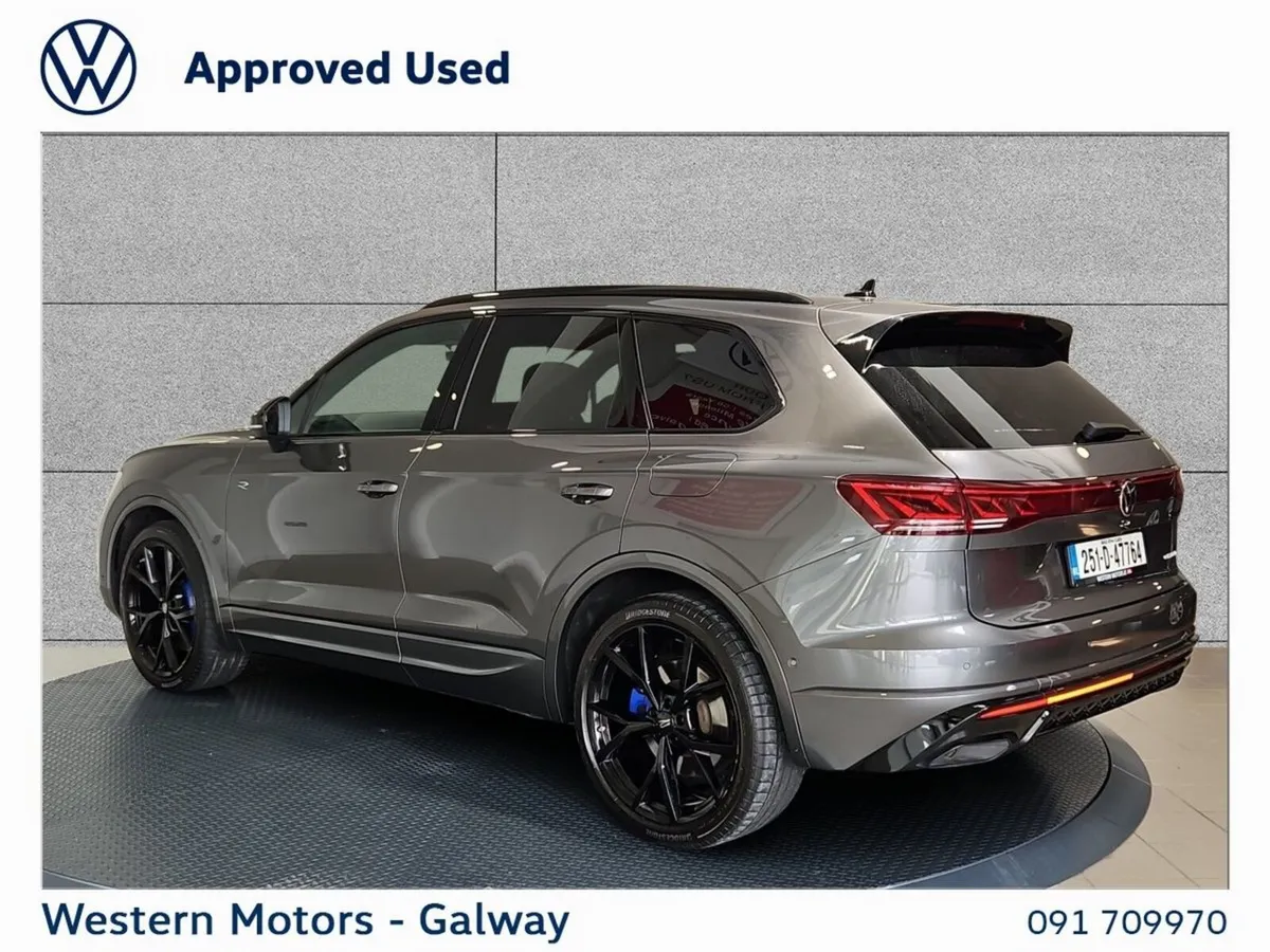 Volkswagen Touareg R, Fully Loaded. 3.0 TSI PHEV 4 - Image 3