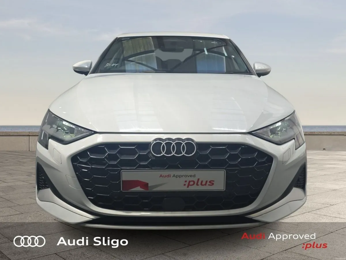 Audi A3 Saloon 1.5TFSI SE 115HP - Comfort Pack - I - Image 2