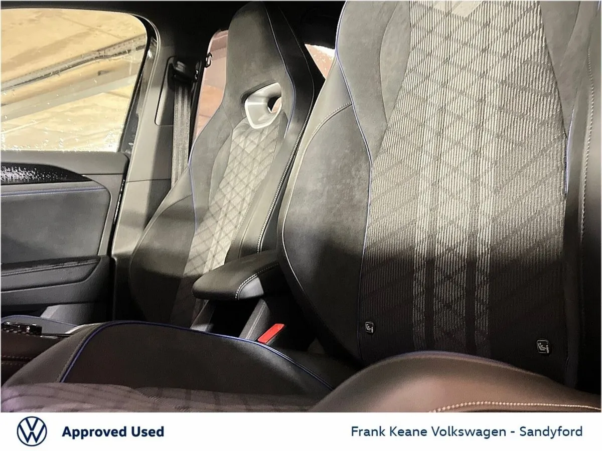 Volkswagen Tayron *R-Line 75* 1.5 TSI 204PS PHEV D - Image 4