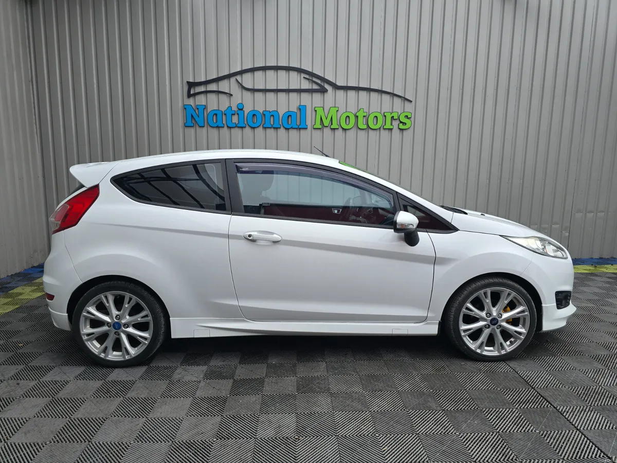 2014 Ford Fiesta 1.0 Petrol Zetec-S - Image 2