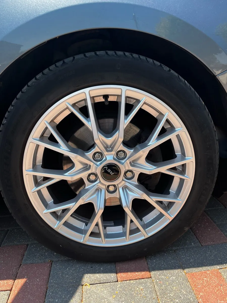 Volkswagen Jetta 2.0 TDI HIGHLINE BLUEMOTION - Image 5