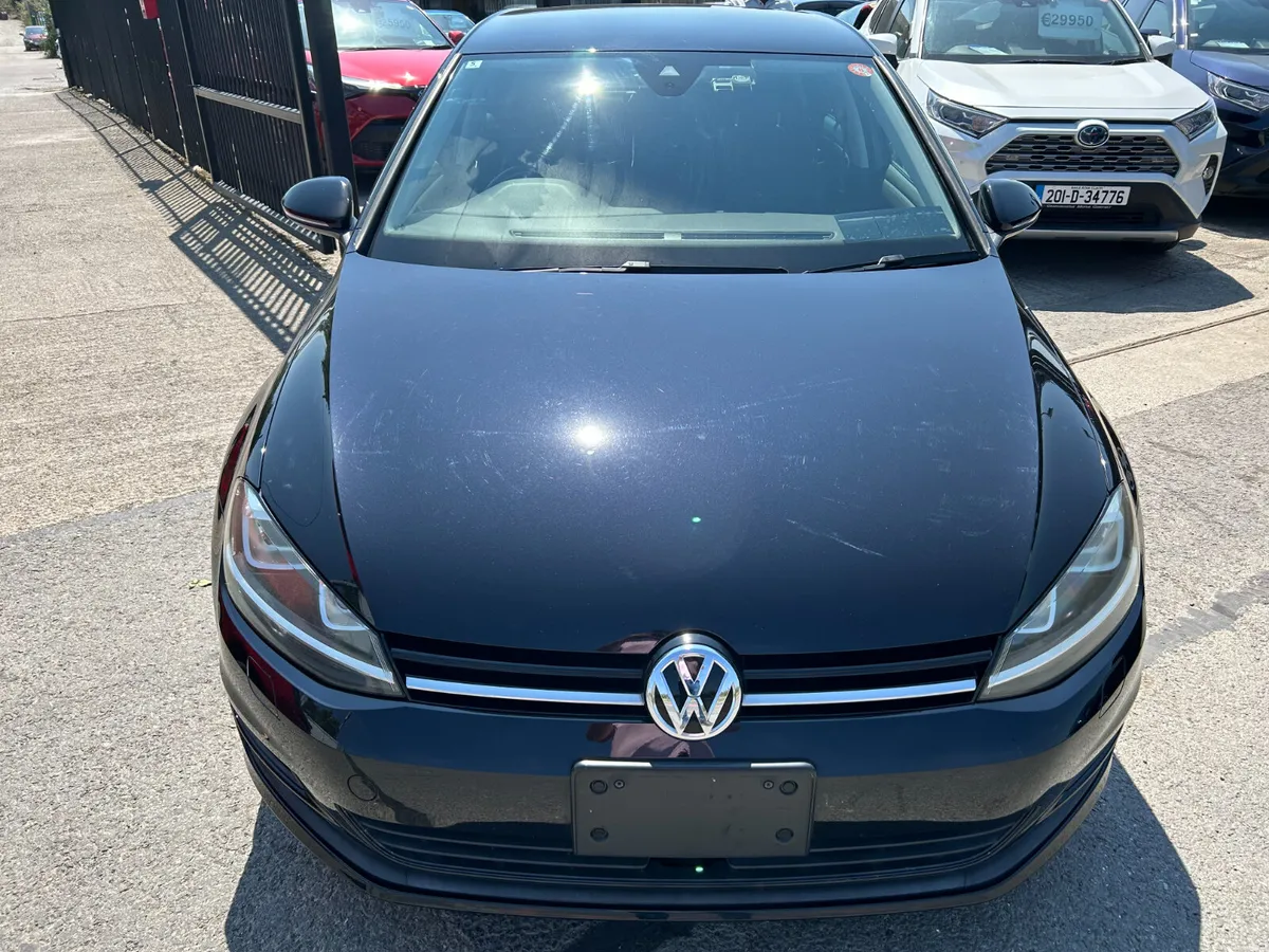 VOLKSWAGEN GOLF 2017, 1.2 TSI 5DR AUTO LOW KMS - Image 2