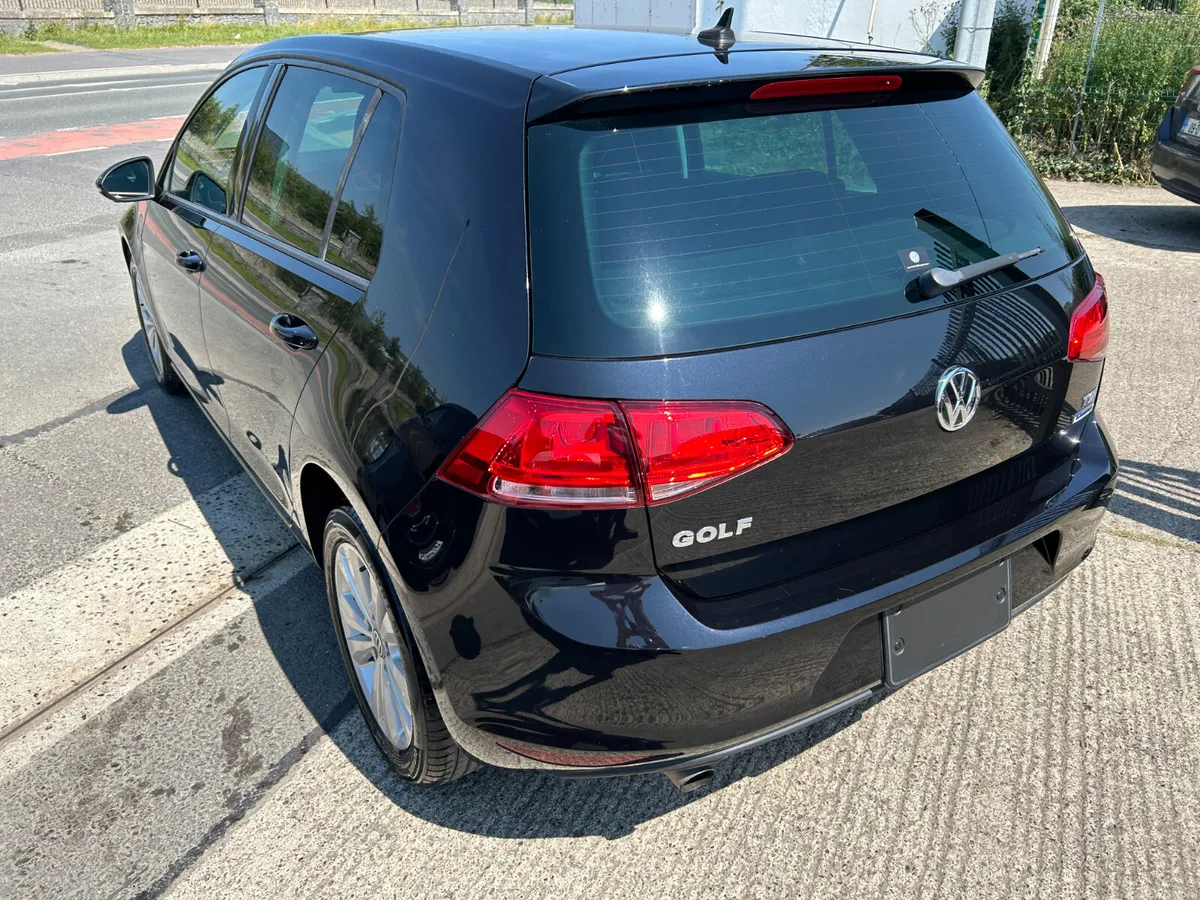 VOLKSWAGEN GOLF 2017, 1.2 TSI 5DR AUTO LOW KMS - Image 5