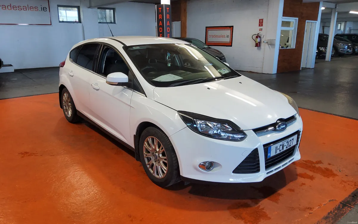Ford Focus 2011 - Image 1