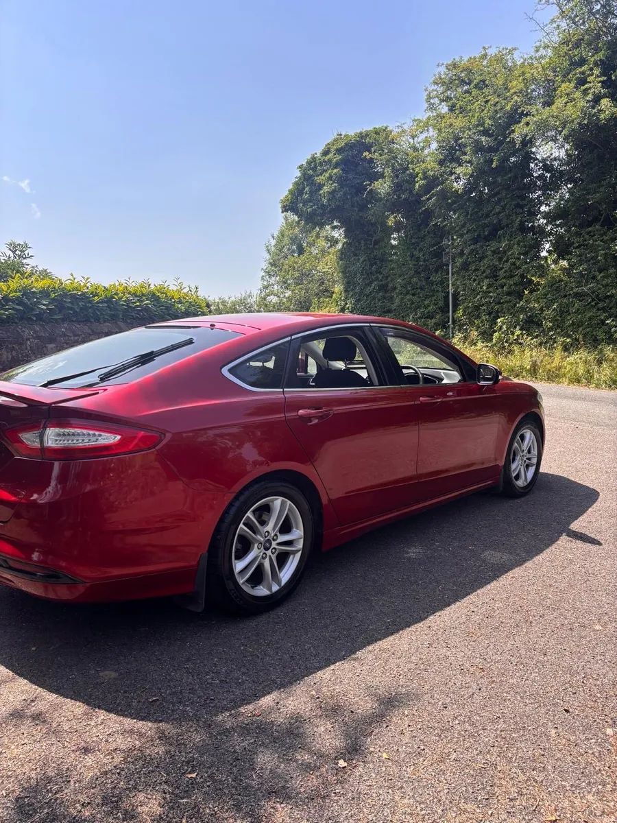 2015 Ford Mondeo Titanium - Image 4