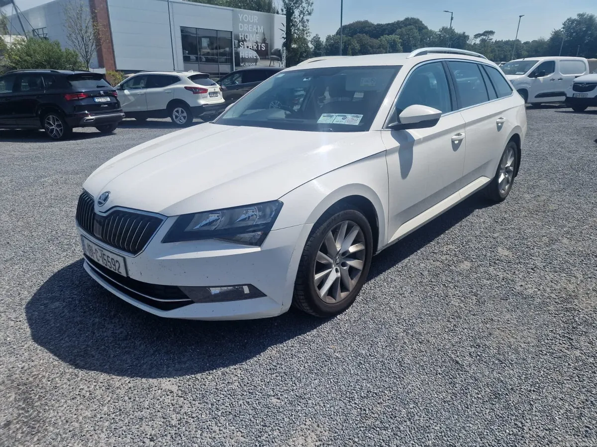 Skoda Superb Estate 181 - Image 1