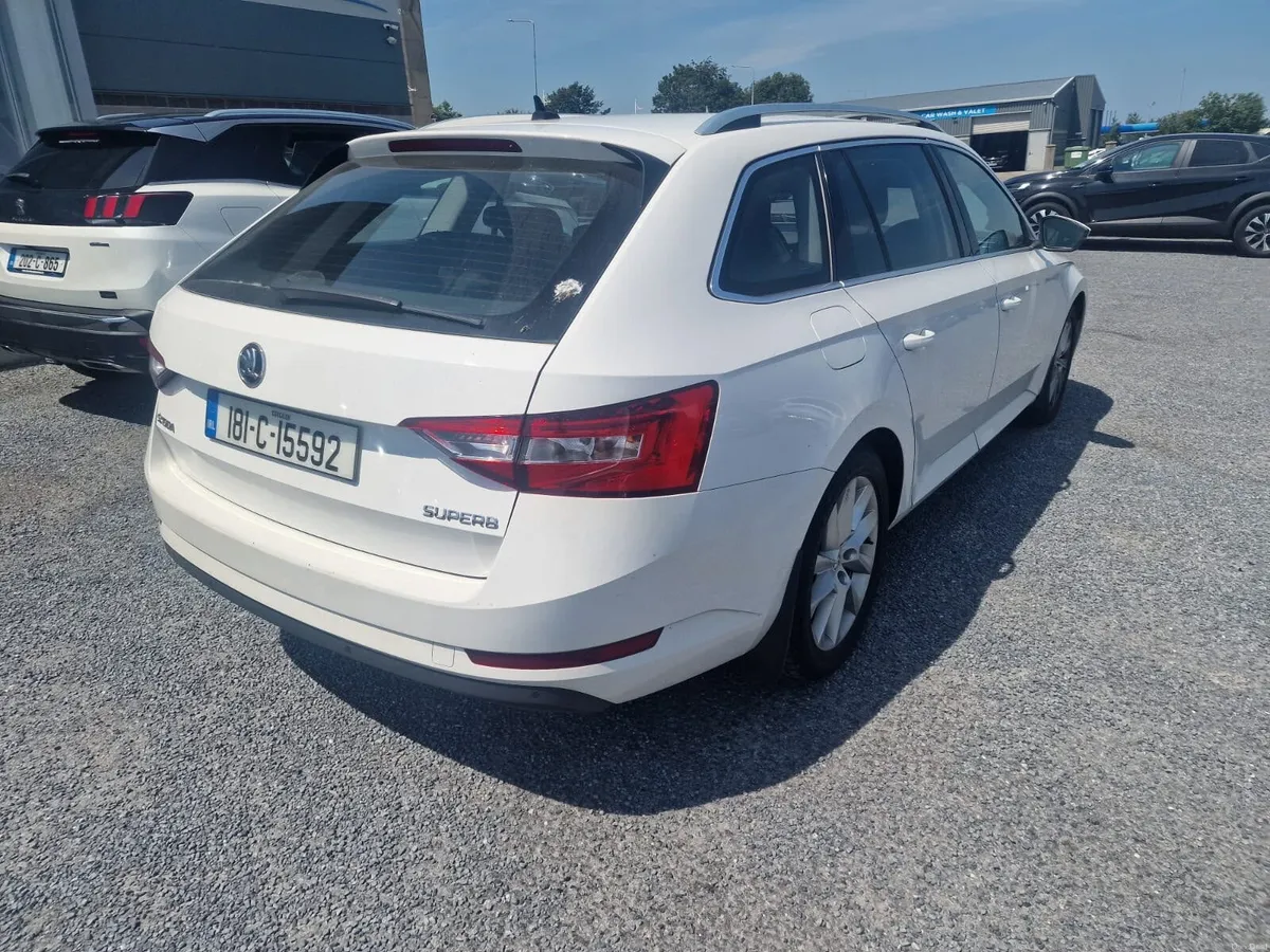 Skoda Superb Estate 181 - Image 3