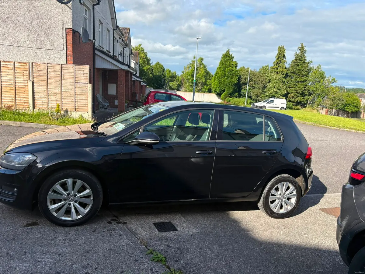 Golf 07 - Image 1