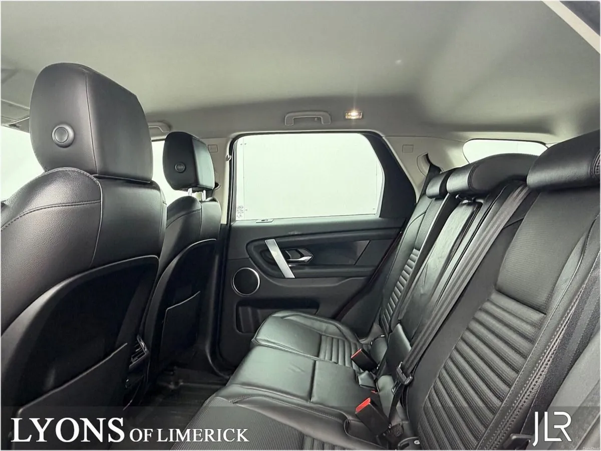 Land Rover Discovery Sport S 2.0D *2 Year Approved - Image 5