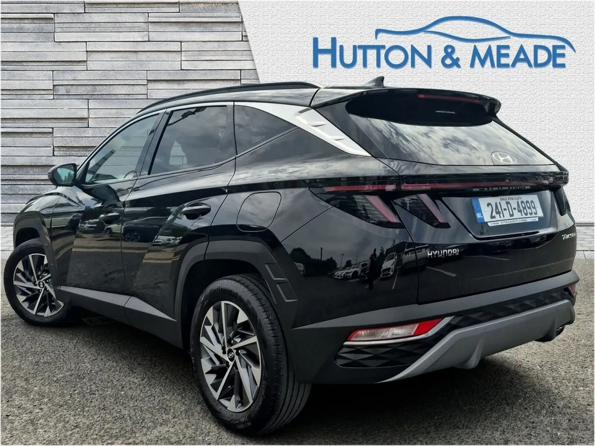 Hyundai Tucson Executive Plus 1.6 Diesel 5dr - Image 3