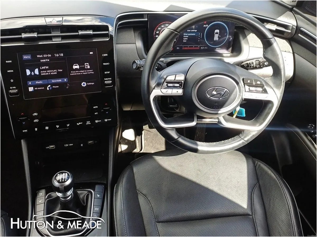 Hyundai Tucson Executive 2T 1.6 Diesel 5dr - Image 3