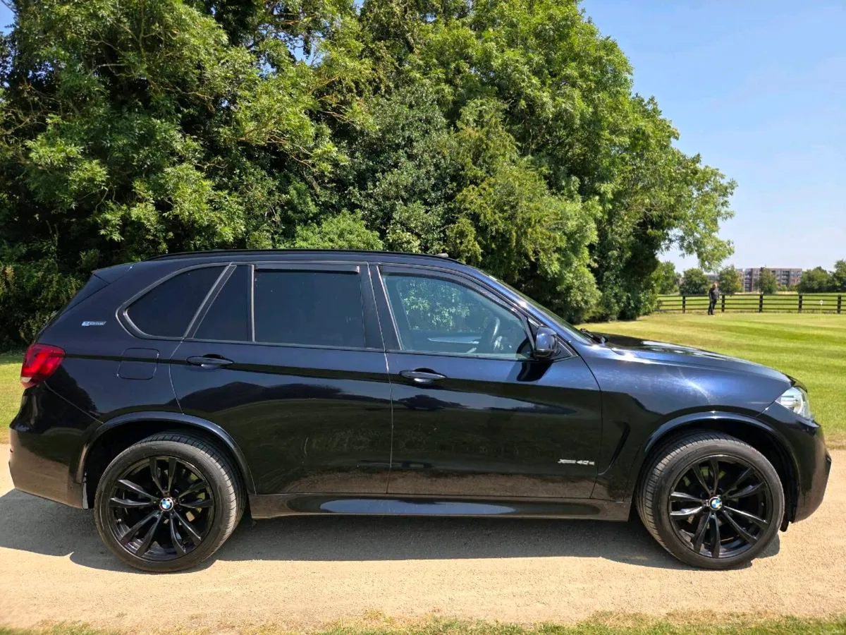 2017 BMW X5 MSPORT PAN ROOF - Image 2