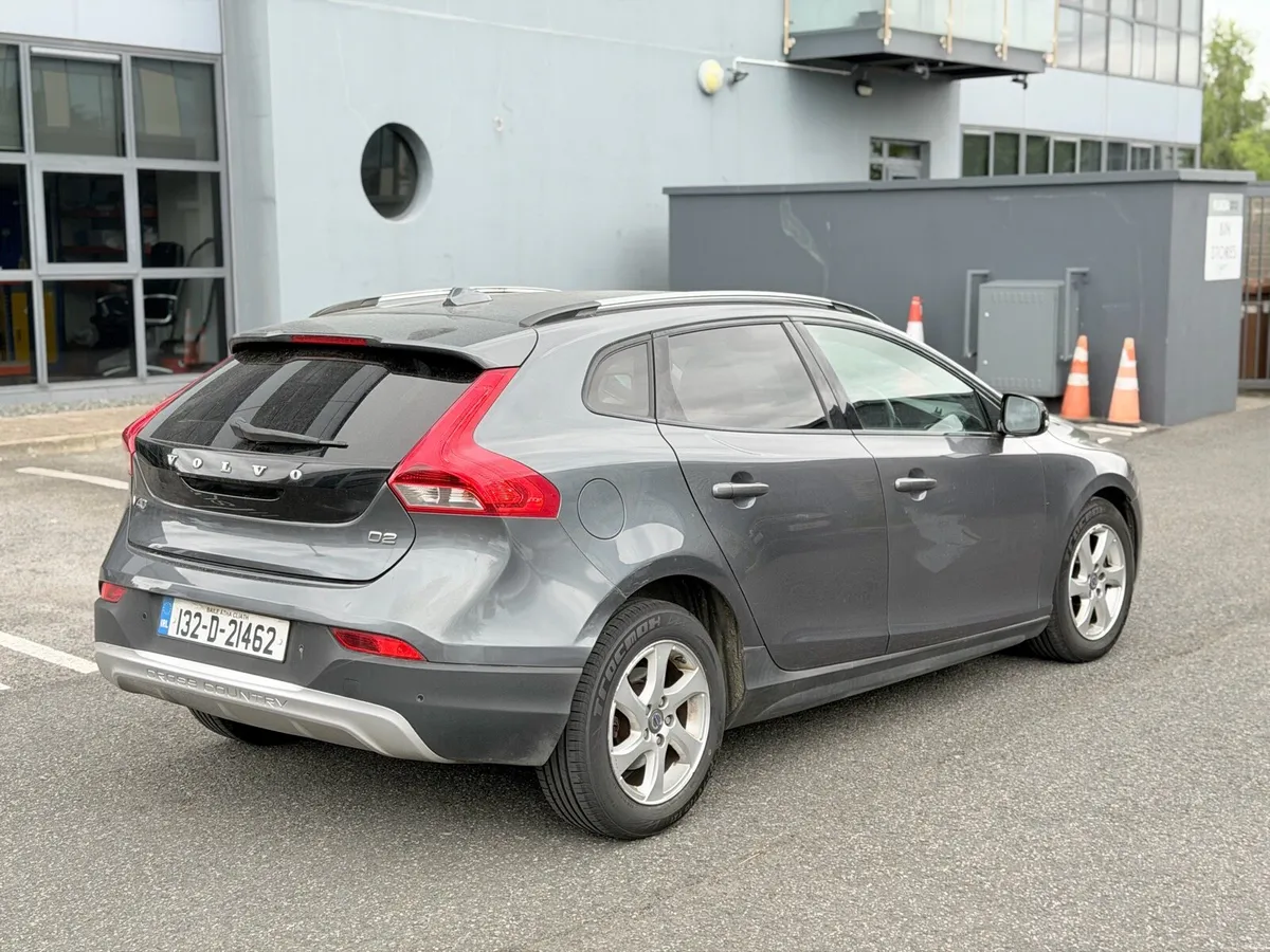 * CHEAPEST*2013 Volvo v40 1.6 Diesel Automatic - Image 1