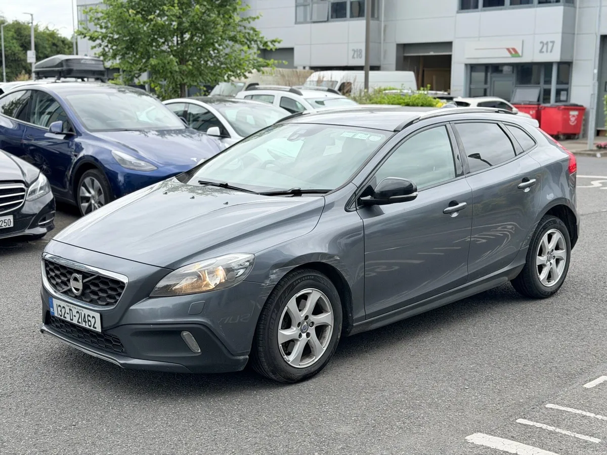 * CHEAPEST*2013 Volvo v40 1.6 Diesel Automatic - Image 4