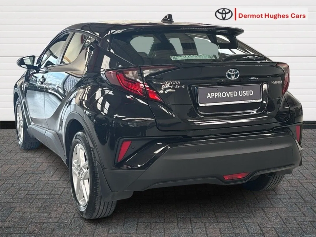Toyota C-HR HYBRID LUNA 4DR AUTO - Image 2