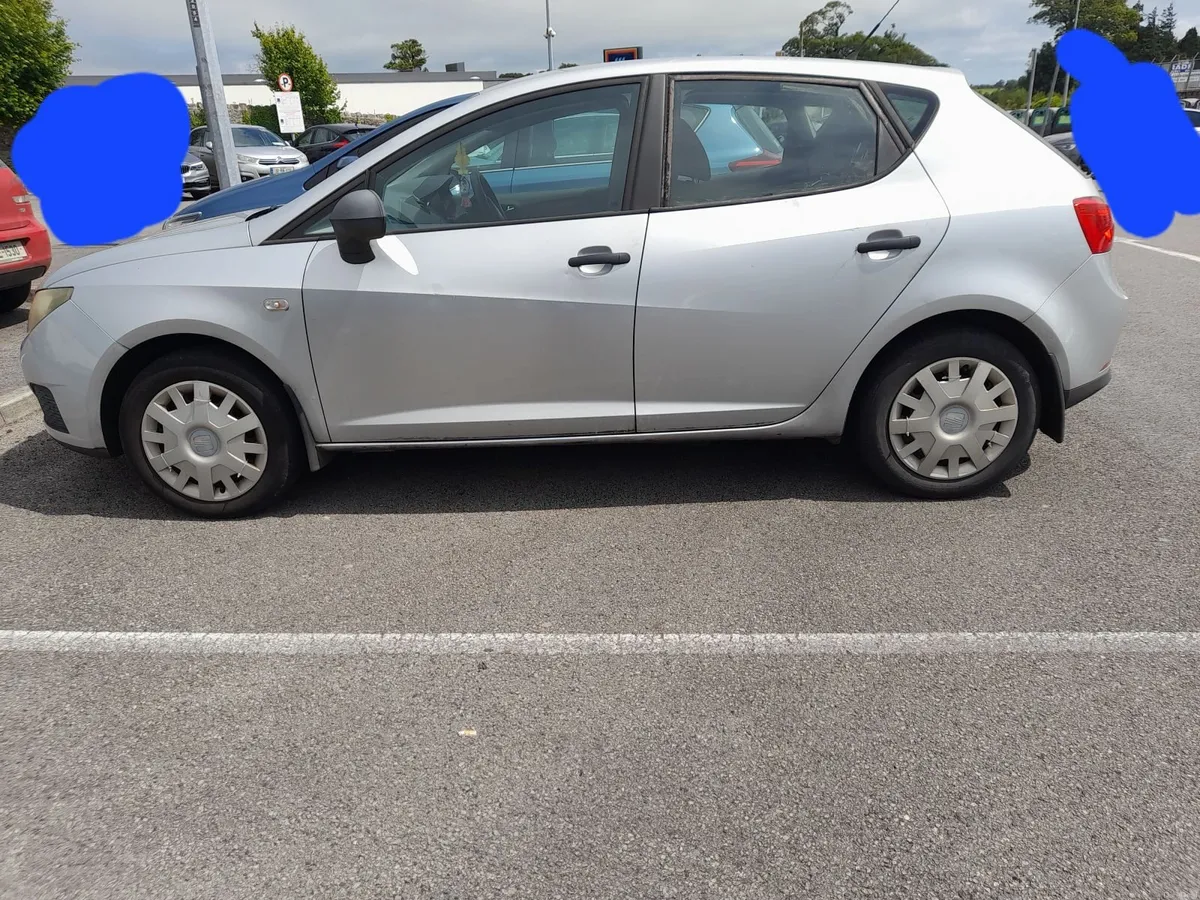 SEAT Ibiza 2010 - Image 2
