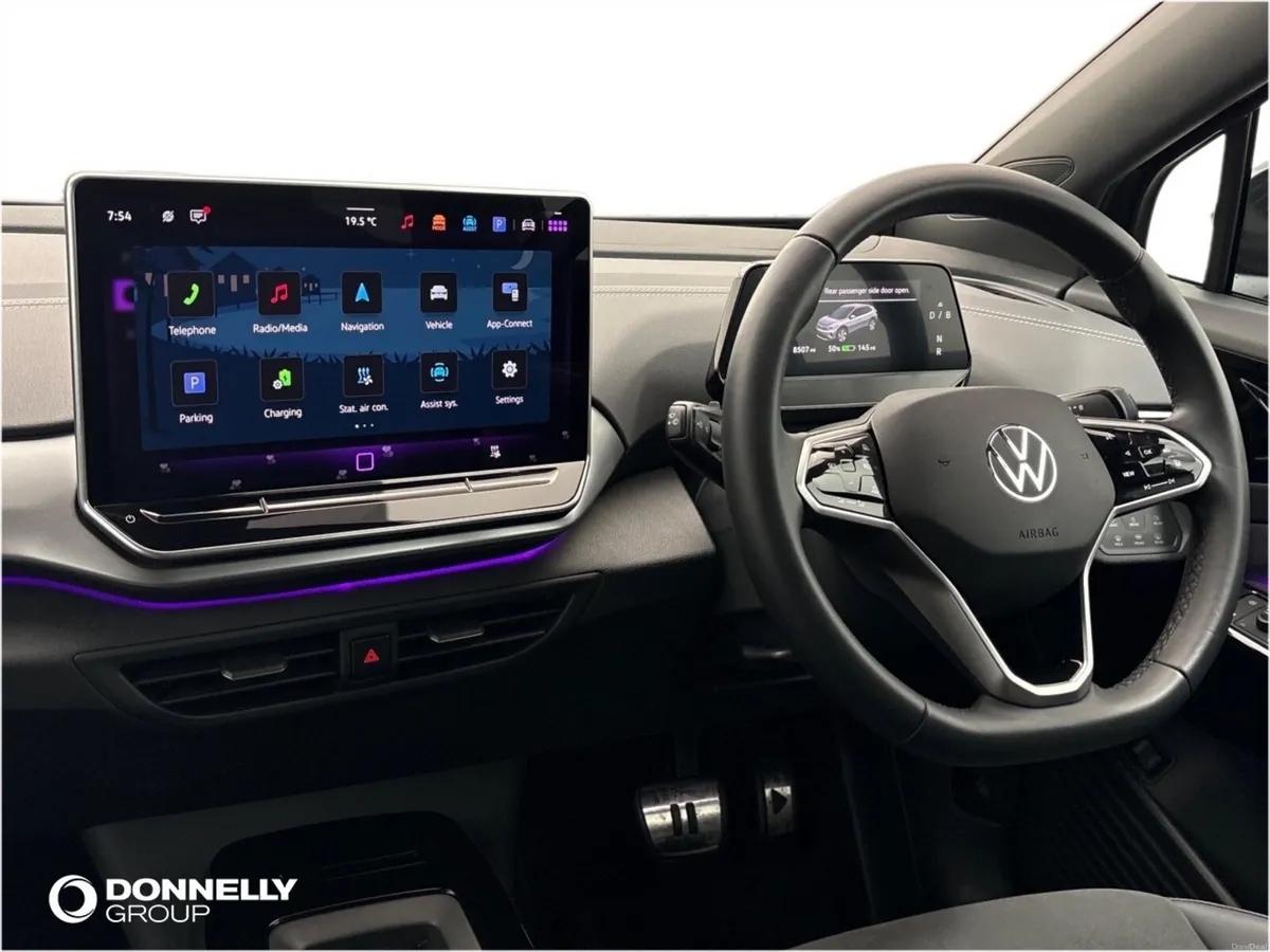 Volkswagen ID.4 Estate Match Pro - Image 2