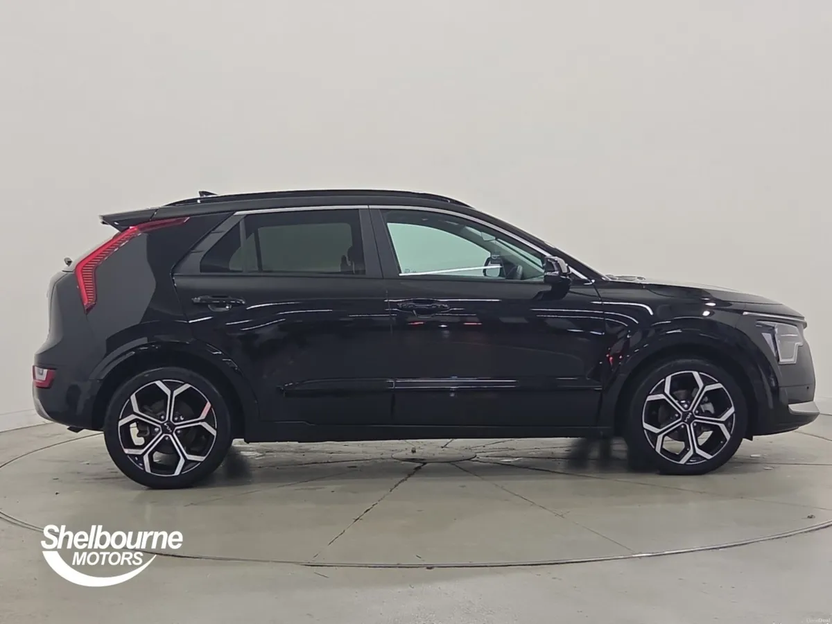 Kia Niro Estate 4 - Image 3
