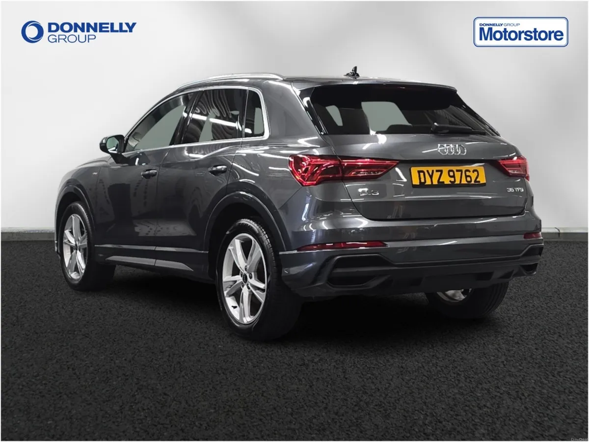 Audi Q3 Estate S Line - Image 2